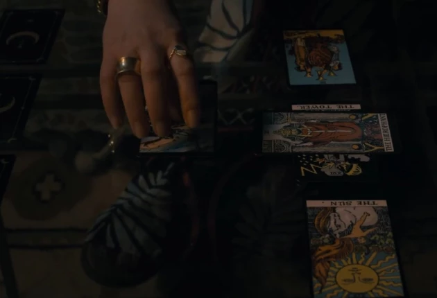 Картинка из 2 сезона сериала Мэйфейрские ведьмы